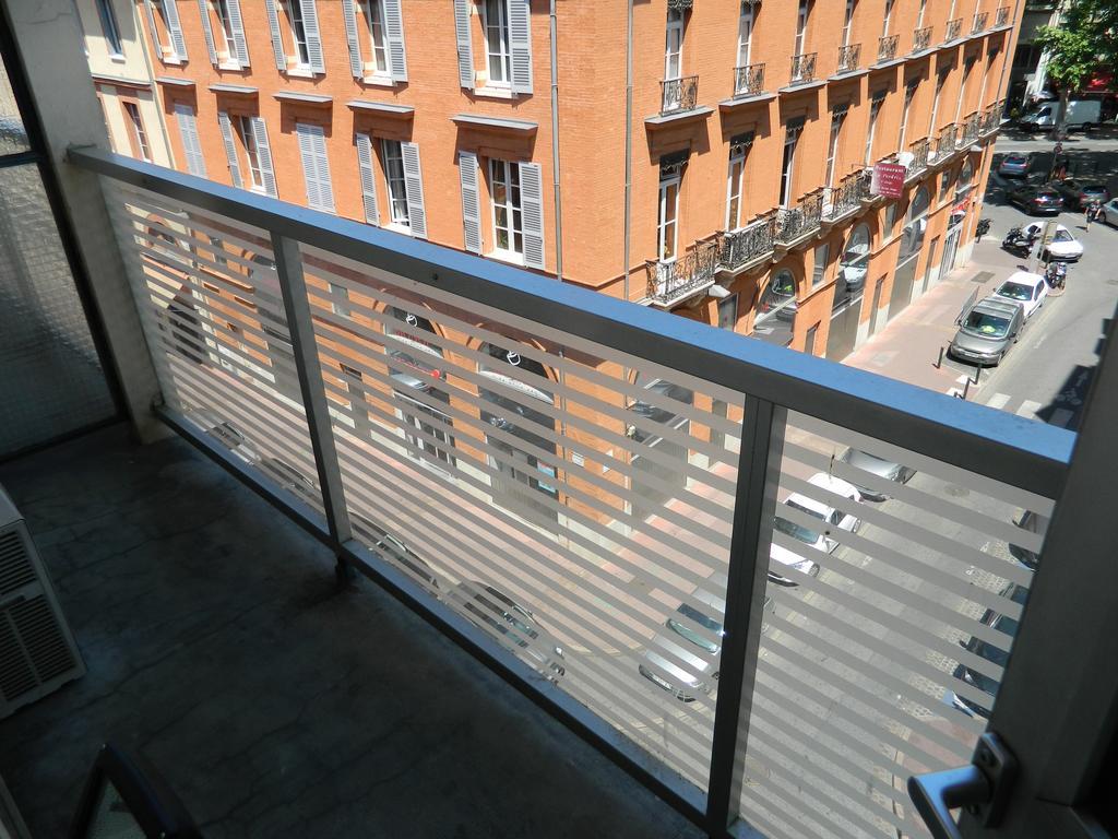 Hotel Ours Blanc - Victor Hugo Toulouse Exteriör bild