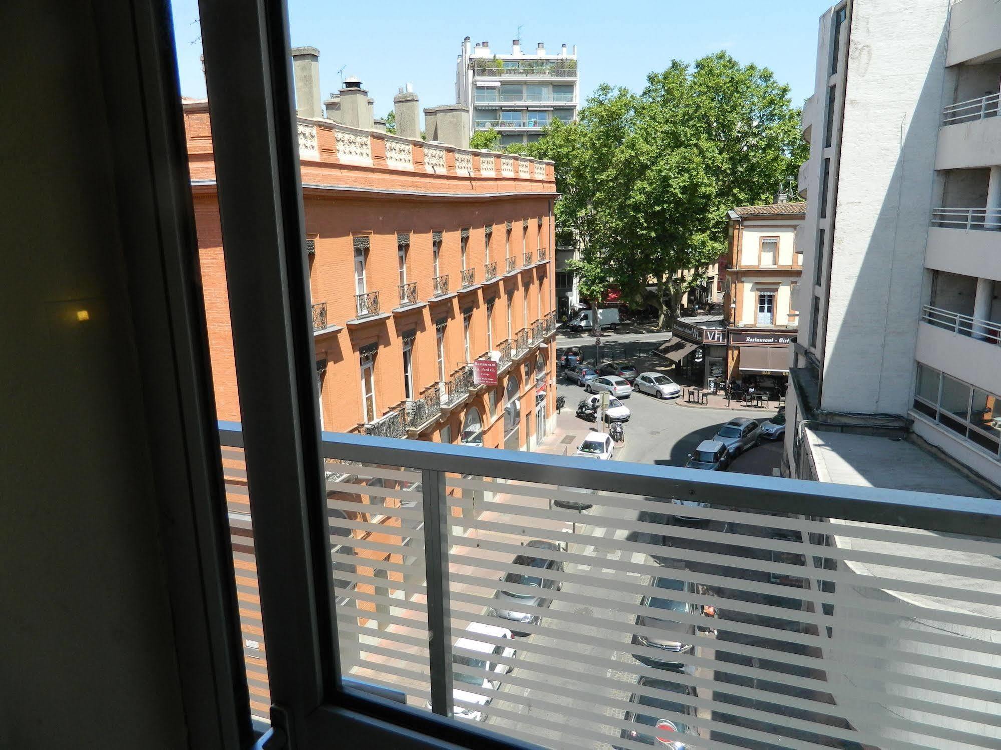 Hotel Ours Blanc - Victor Hugo Toulouse Exteriör bild